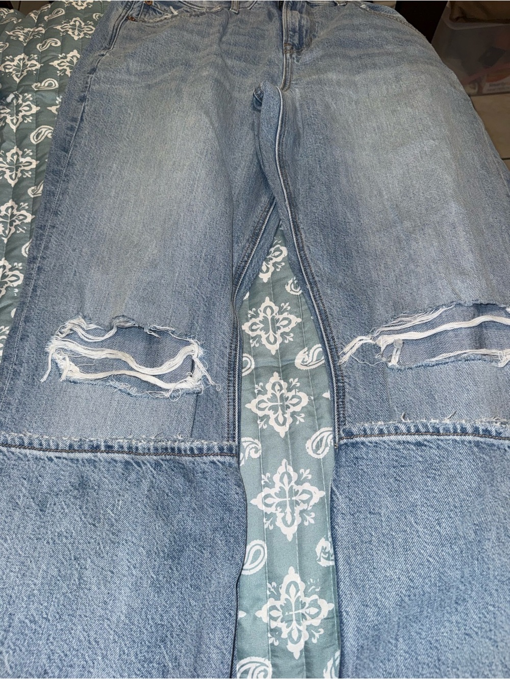 Abercrombie & Fitch Light Blue Straight-Leg Distressed Jeans